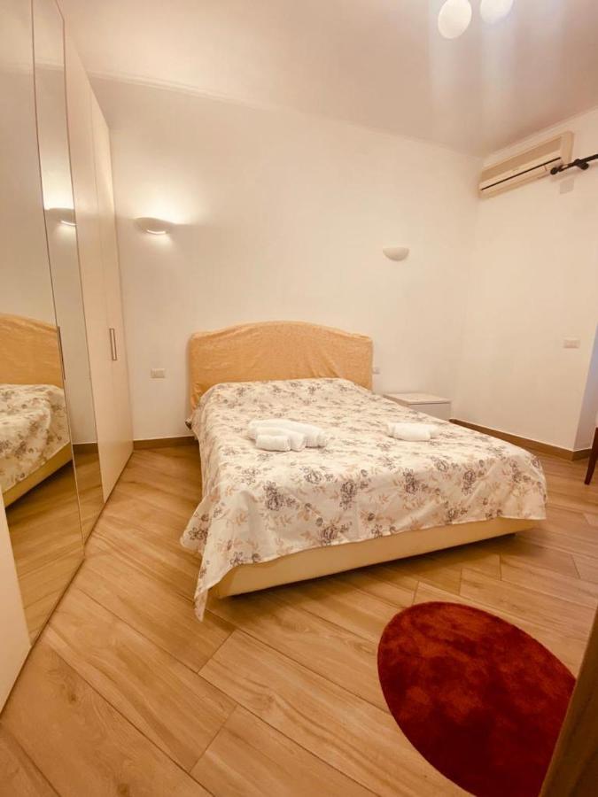 Apartamento Large Garden Roma Exterior foto